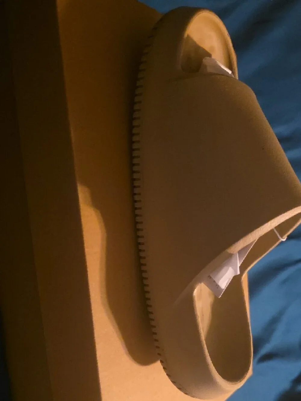 Nike Calm Slide 2.0 Linen/White Box Label